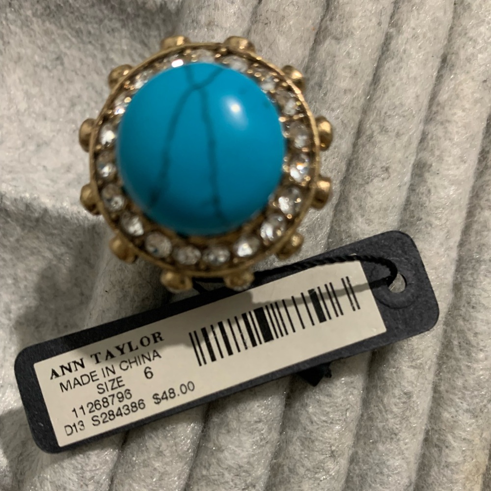 New Ann Taylor Crystal/ turquoise don’t style ring size 6
